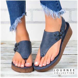 Journee Collection MCKELL Toe Wedge Sandals
